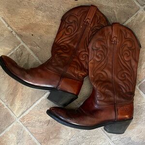 Dingo Red Tall Western Boots 9